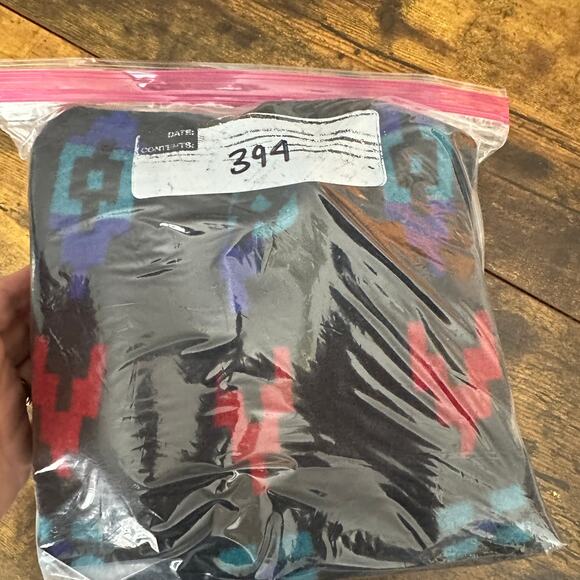 Pendleton southwest woolen mills vest men’s size XL/XXL black colorful  red blue - Picture 12 of 12